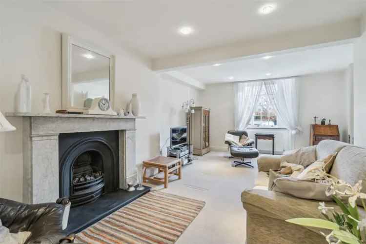 House for sale with 3 bedrooms, High Street, Olney