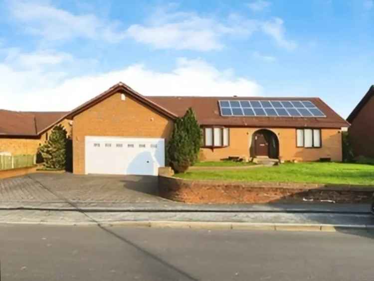 4 Bedroom Detached Bungalow For Sale