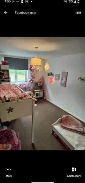 Ground Floor Two Bed Flat Near Elizabeth Line