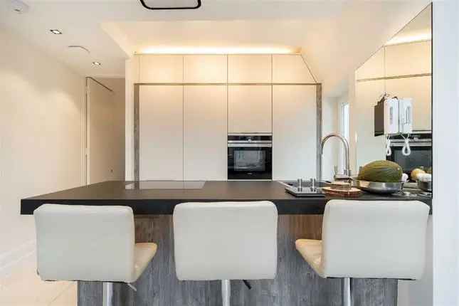 Flat for sale in Marylebone Road, London NW1