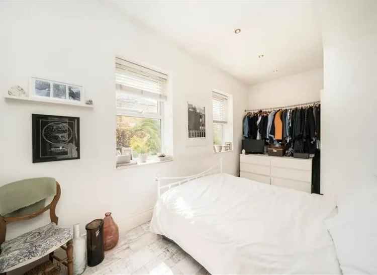 Spacious One Bedroom Flat Ladywell Village South Facing Garden