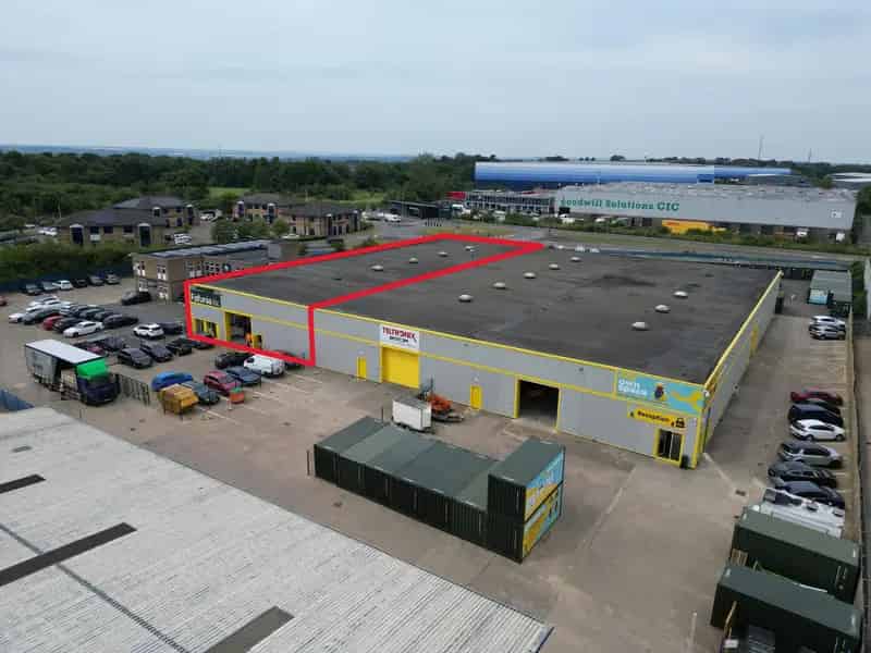 13000sqft Warehouse to Let Fully Refurbished Flexible Terms