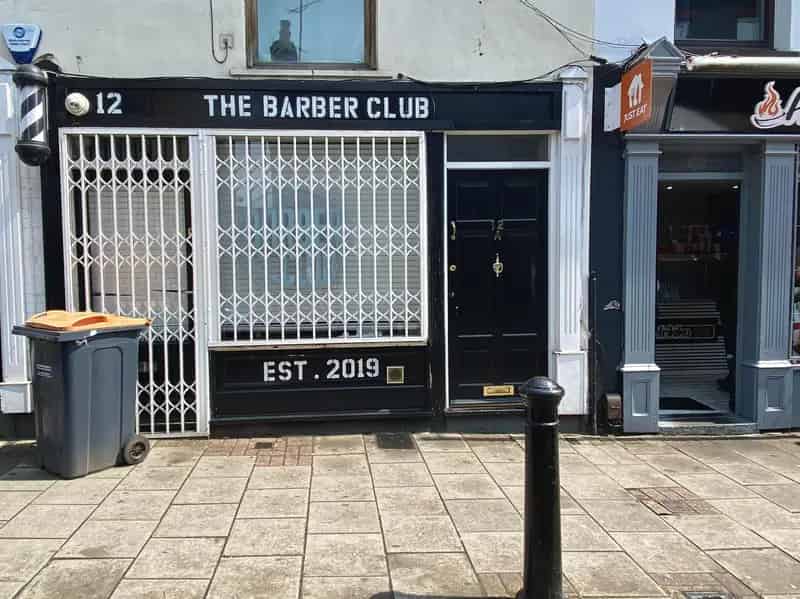 Barber Shop For Lease Luton Central