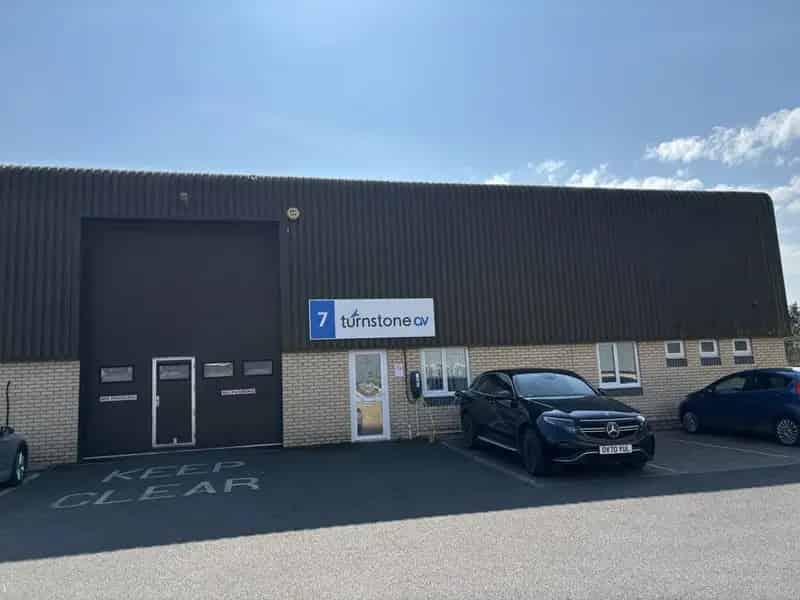 Warehouse Unit for Lease River Anton