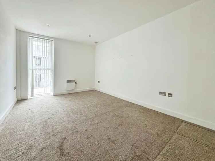 3 Bedroom Flat for Sale London E16 Stunning Views