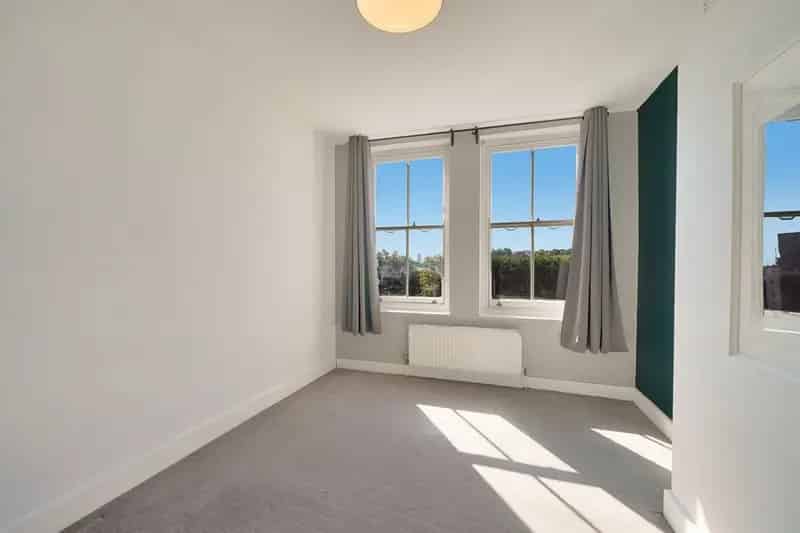 Crouch End Family Home Near Excellent Schools and Transport