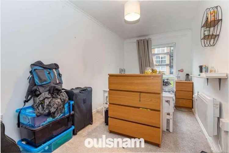 2 bed flat for sale