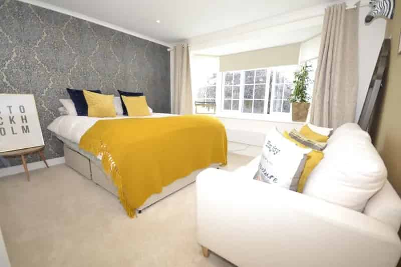 2 Bedroom Maisonette in Eastbourne Upperton Zero Deposit Available