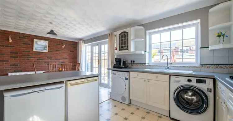 3 Bedroom House for Sale Gravesend