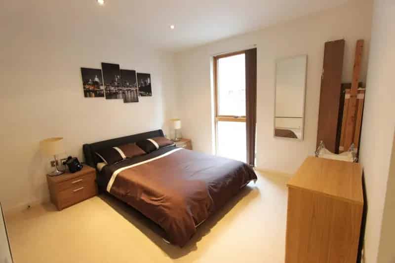 2 Bedroom Flat For Sale Wards Brewery No Chain