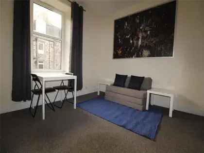 1 Bedroom Flat 56m² Aberdeen Rosemount Furnished