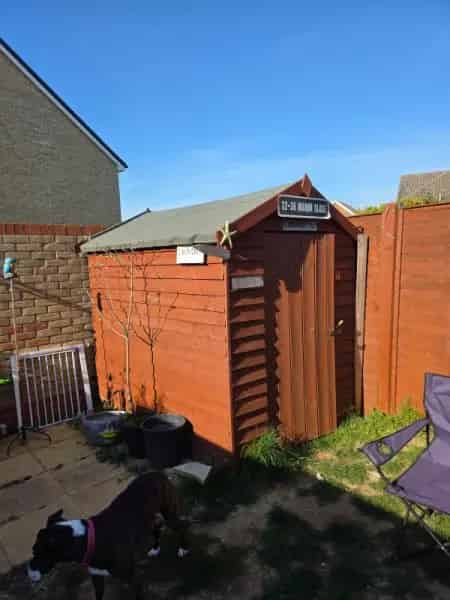 1 Bedroom New Build House with Garden and Driveway