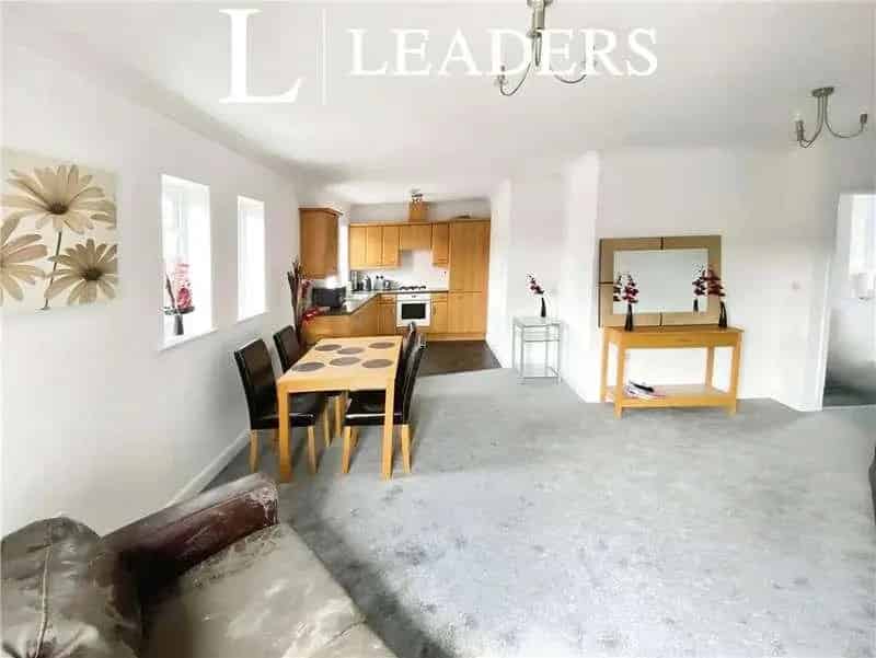 2 Bed Terrace House for Sale