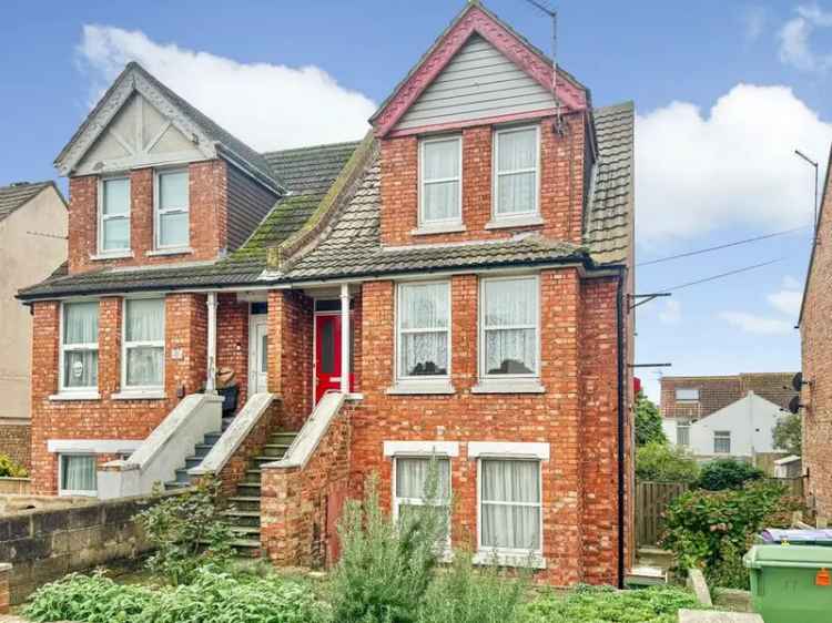 4 Bedroom Semi Detached House for Sale Folkestone Kent