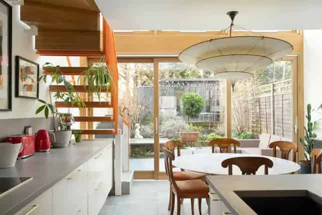 Terraced house for sale in Woodstock Road N4