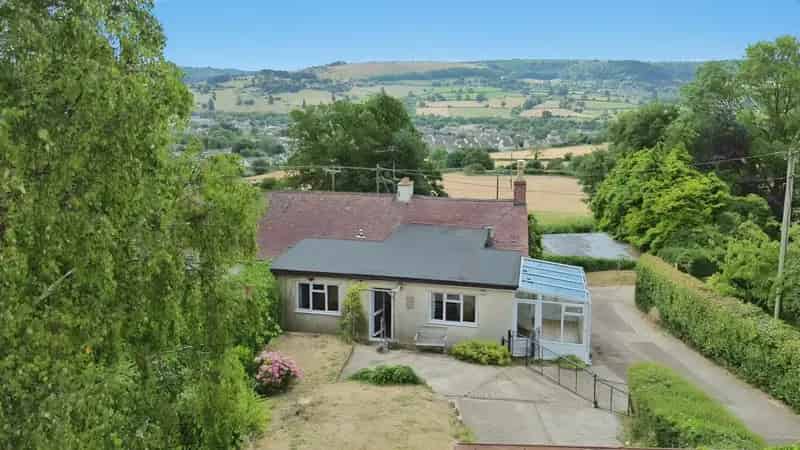 2 bedroom Bungalow
 For Sale