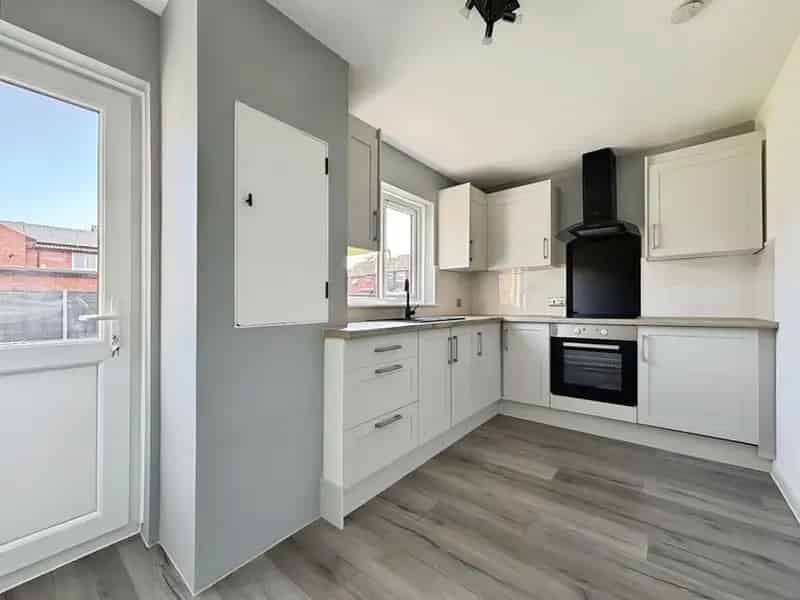 2 Bedroom End Terrace House For Sale London E16