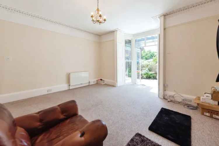 Grade II Listed House 2 Beds 4 Piece Bathroom Parking