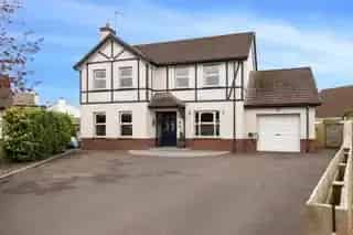 5 Bedroom Family Home with Games Room and New Features