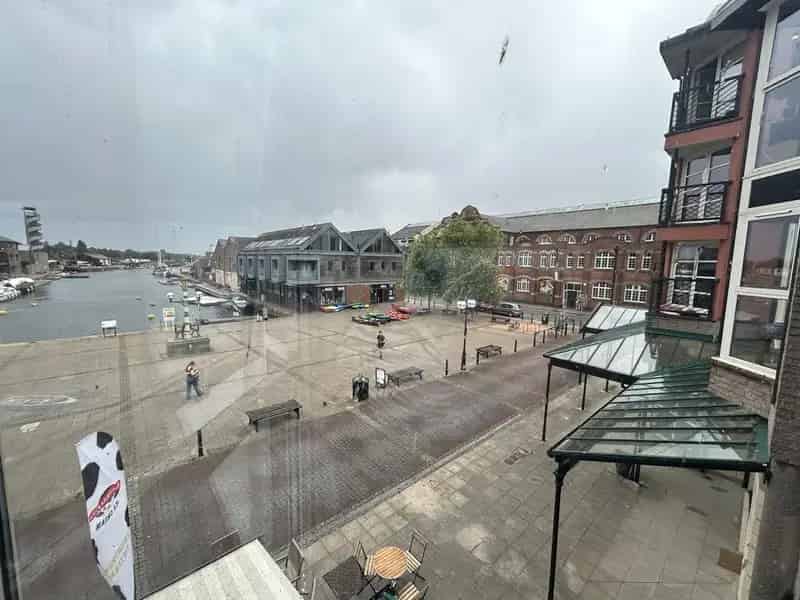1 Bedroom Apartment Exeter Quayside Water Views Private Parking