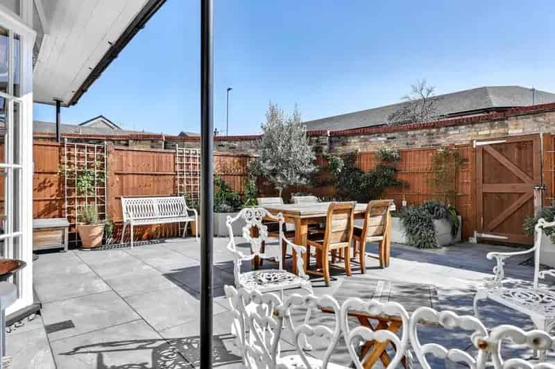 1 Bedroom Garden Apartment for Sale near Midsummer Common Cambridge