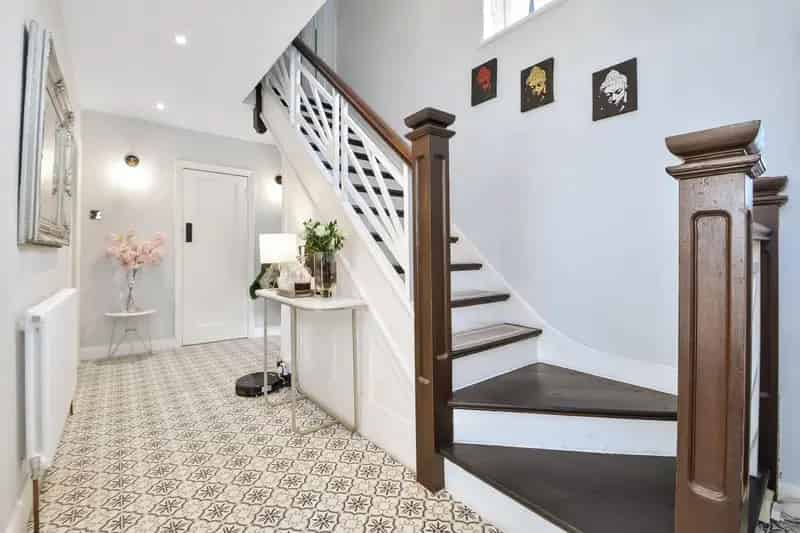 4 Bedroom Detached Cottage for Sale Havant Hampshire