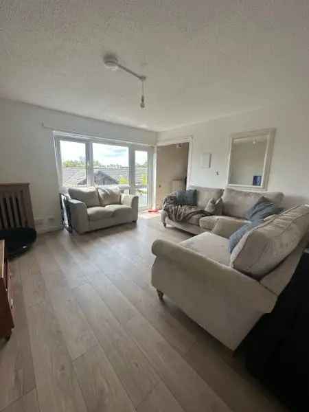 Flat For Rent in Borough of Swale, England