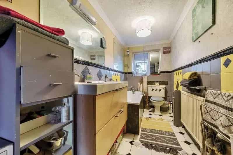 1 Bed Flat for Sale Ground Floor Apartment with Private Garden