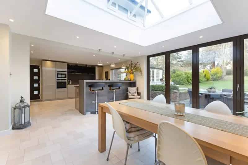 4 Bedroom Detached House for Sale in Semi-Rural Setting