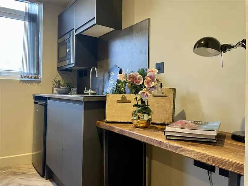 Studio to Rent