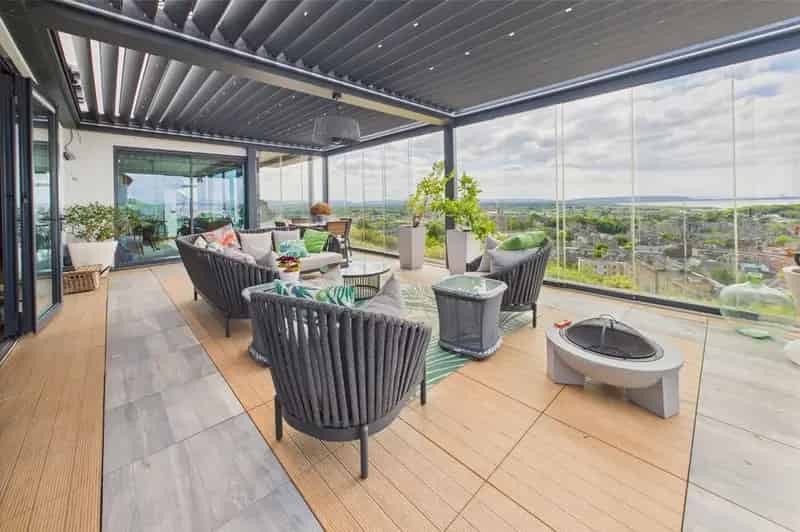 4 Bedroom Detached House with Annexe North Somerset
