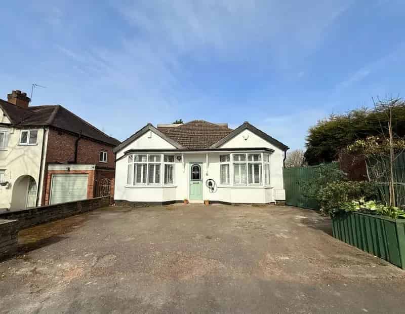 4 Bedroom Detached Bungalow for Sale Near Hall Green Station