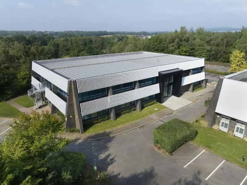 Refurbished Office Building with Ample Parking in Eureka Park