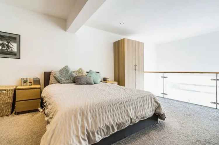 1 Bedroom Duplex Apartment for Sale Salford Quays