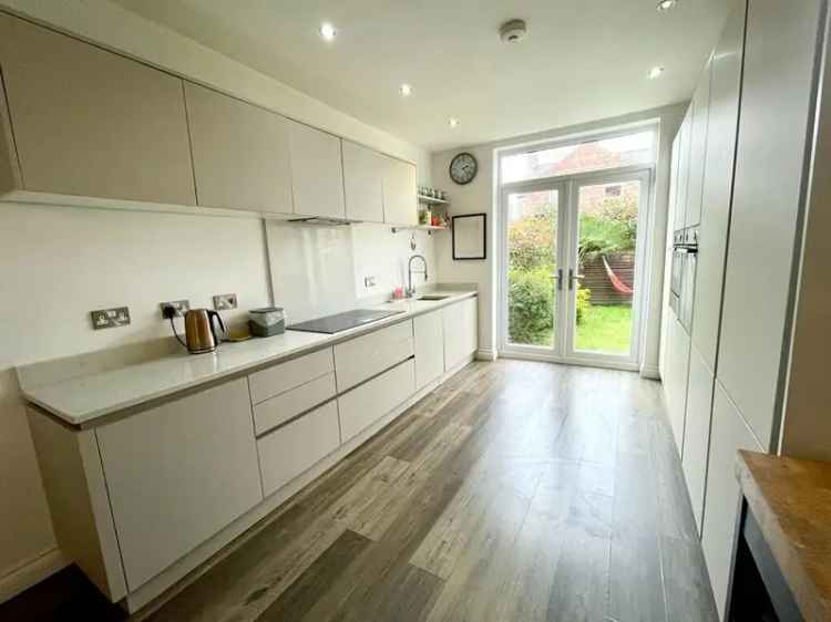 4 Bed Semi Detached House For Sharers Pets Considered Available July
