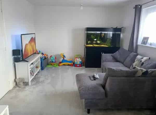Ground Floor Flat Two Double Bedrooms Private Parking