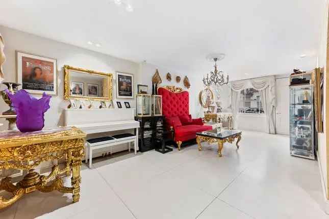 5-Bedroom Georgian Family Home Chelsea SW3