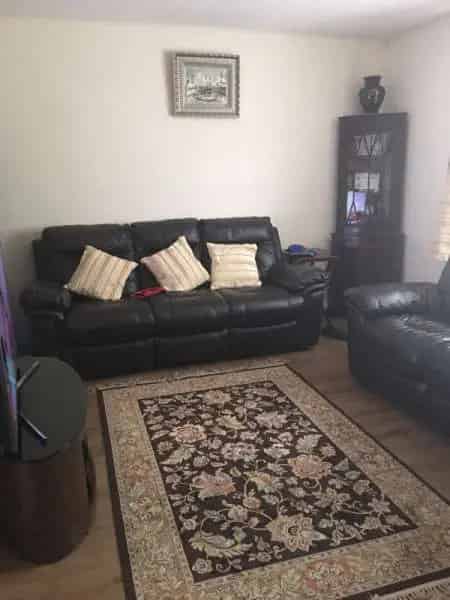 2 Double Bedroom Ground Floor Flat with Garden - Family Home Wanted