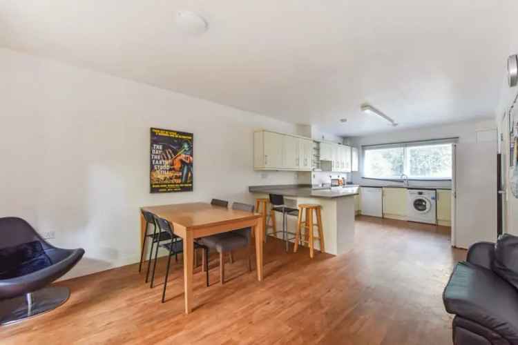6 Bedroom House To Rent Available August 15 2025