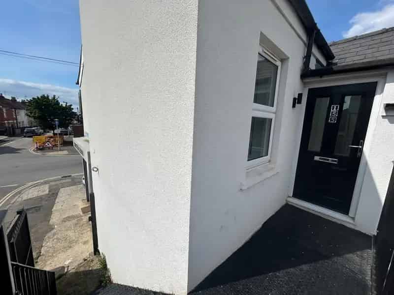 2 Bedroom Flat to Rent
