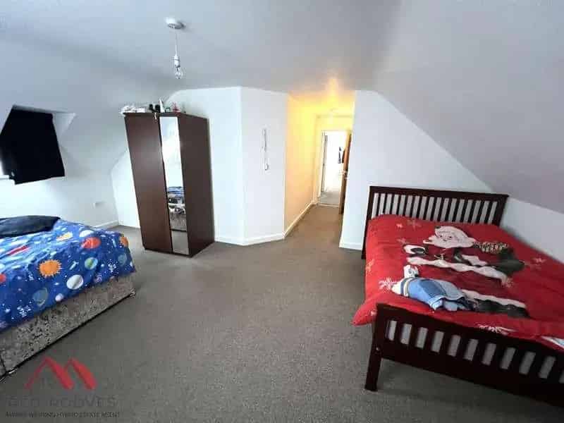 3 Bed Flat for Sale near Alder Hey Hospital Liverpool