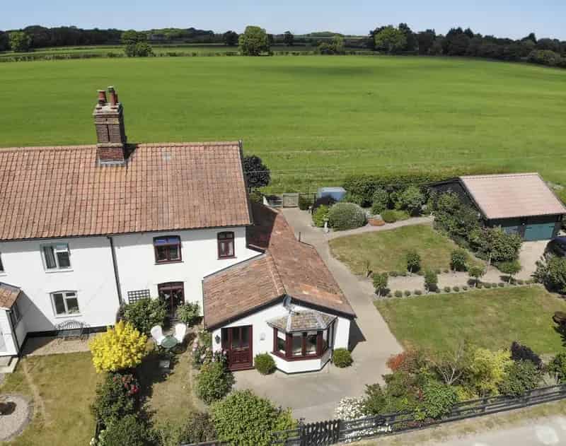 2 Bedroom Semi-Detached House Thorpe Abbotts