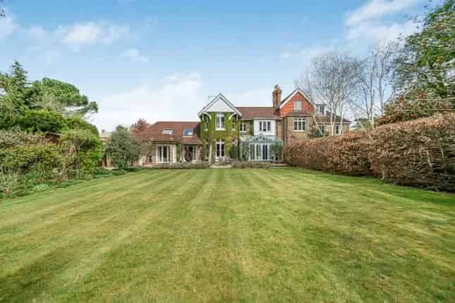 Victorian Family Home for Sale in London SW14
