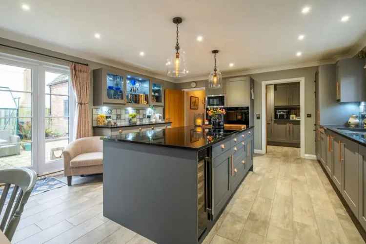 6-Bedroom Detached House East Harling