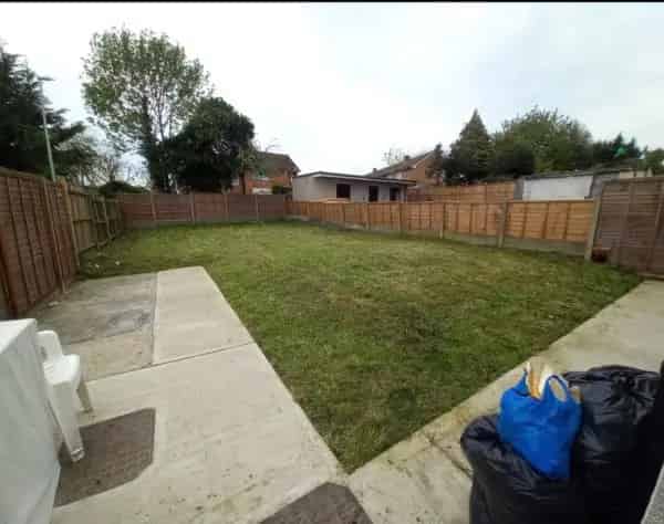 House with Huge Garden on Quiet Road