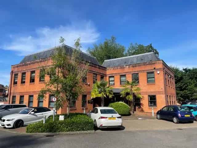 Ground Floor Office Suite with 4 Parking Spaces