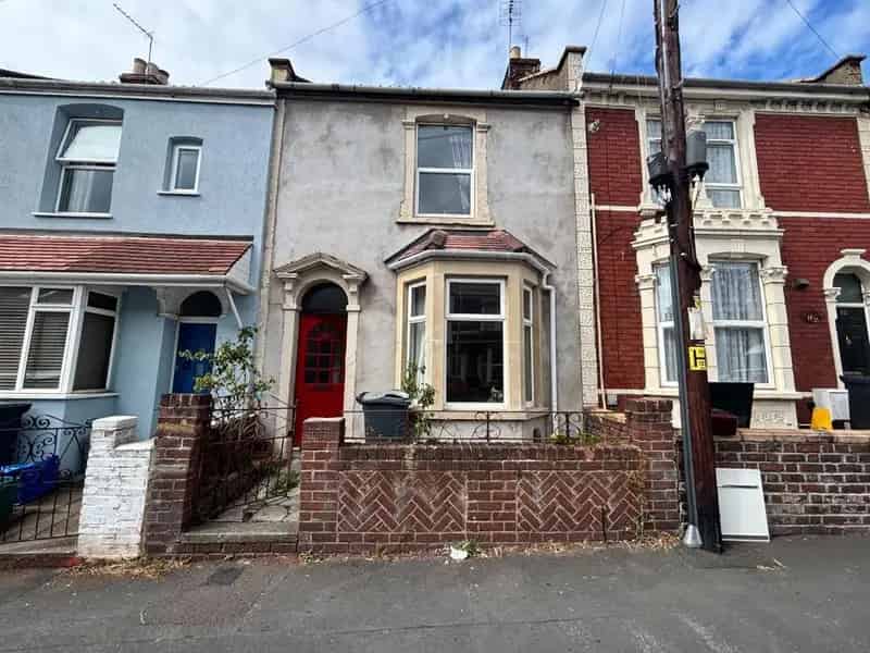 3 Bedroom Terraced House - Refurbishment Project - Chain Free
