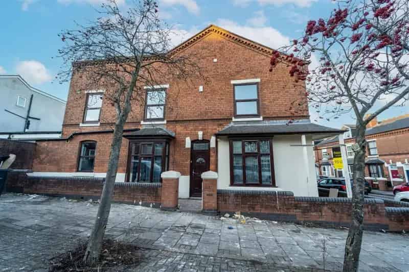 5 Bedroom Student House 2025 2026