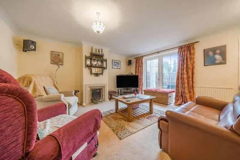 5 Bed Detached House for Sale Benson