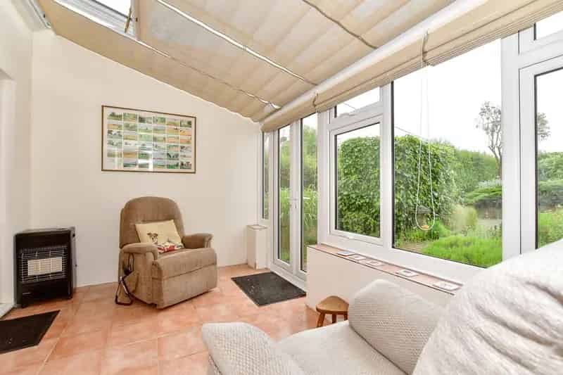 4 Bedroom Cottage for Sale Hoaden Canterbury